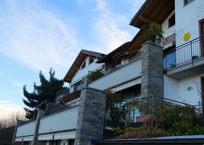 Penthouse San Rocco شقة